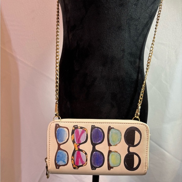 2/$30 Women’s Sunglasses Crossbody Double Zip Chain Strap Bag - Picture 1 of 4